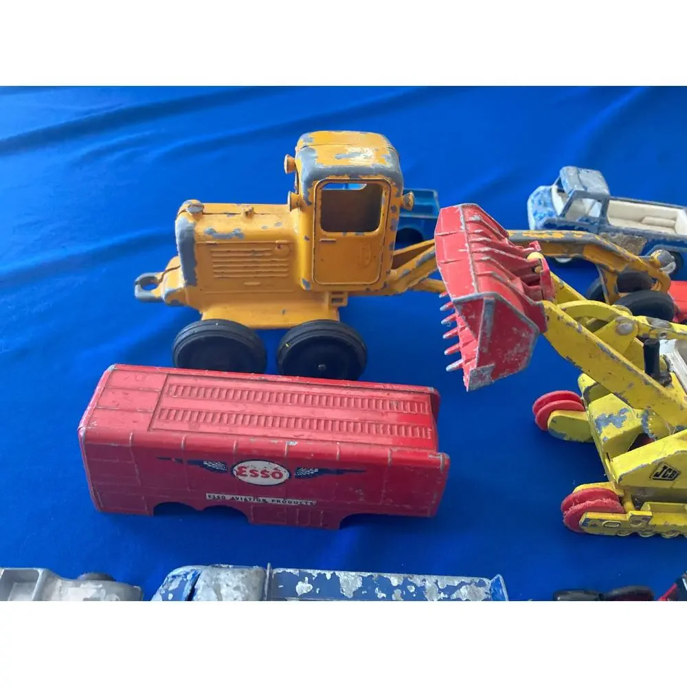 VTG Diecast Corgi Rio Tootsie Matchbox Lesney Toy Lot Bundle Wooden Wheel Others